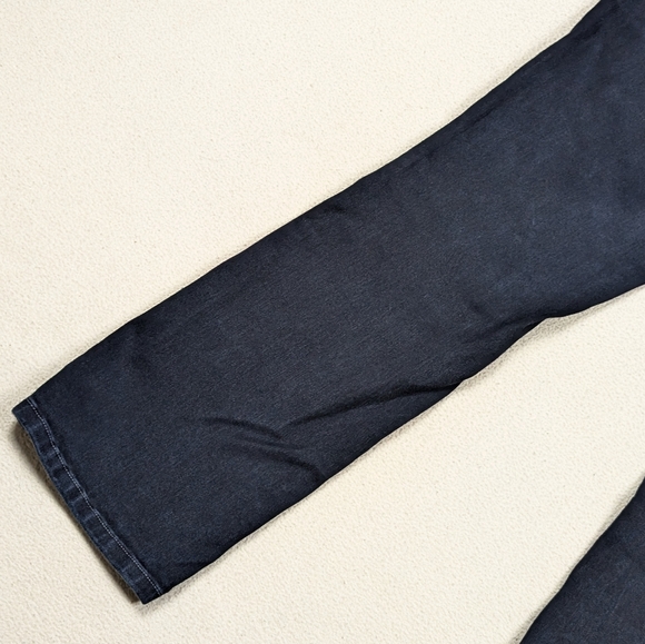 Not Your Daughters Jeans Janice Legging Mid Rise Stretch NYDJ Dark Wash Size 12 - Picture 10 of 16